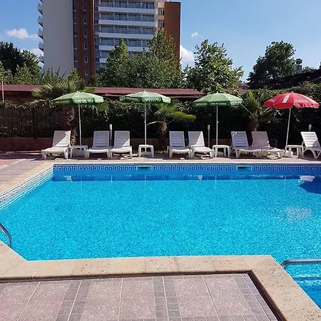 Хотел Флирт Hotel