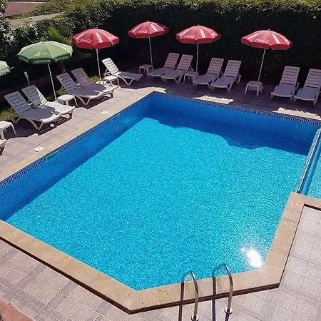 Хотел Флирт Hotel Primorsko